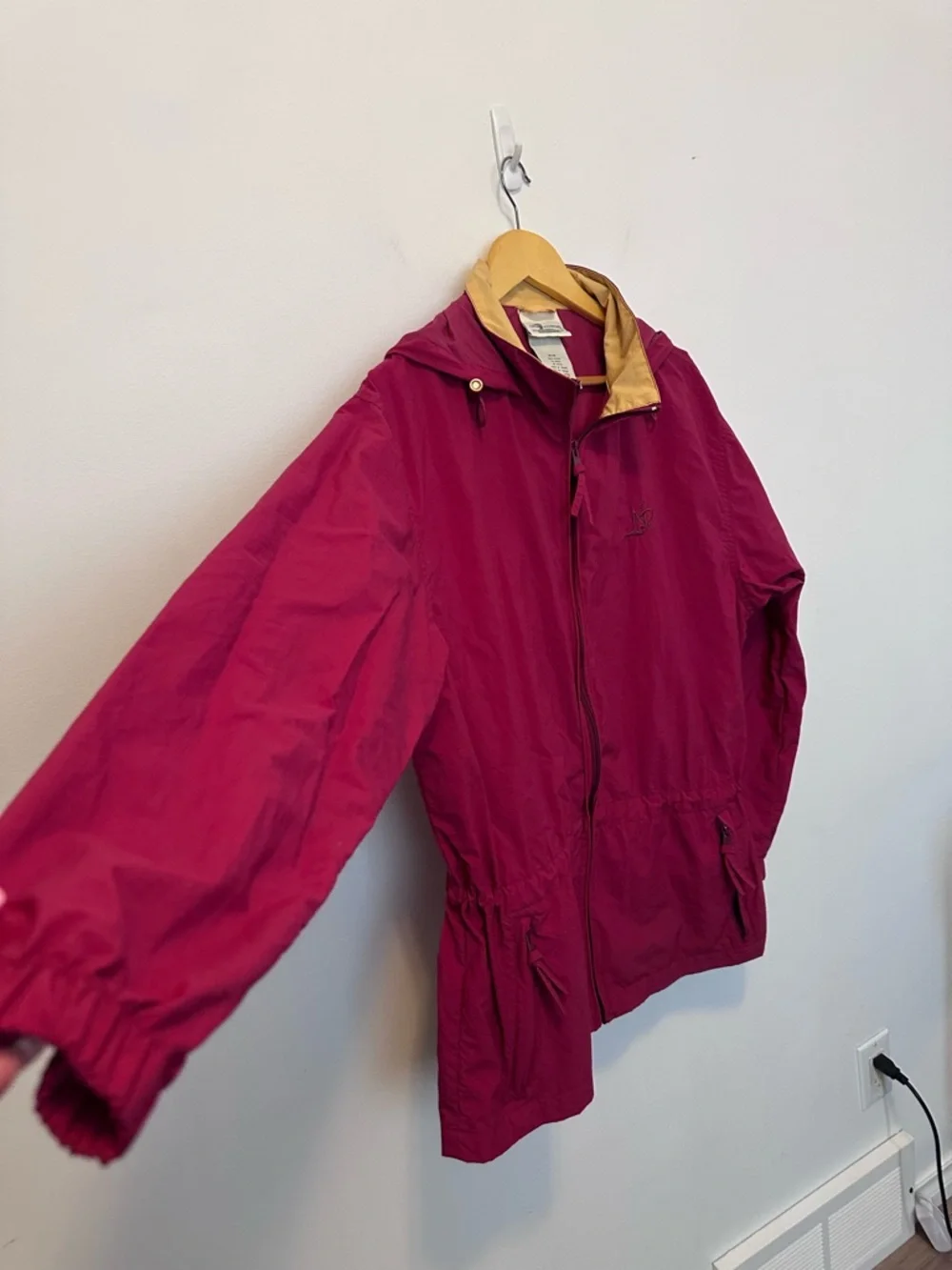 Women's Raspberry Hooded Windbreaker Jacket - Picture 7 of 15